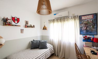 VENTA CASA 5 AMBIENTES - ROBLE JOVEN PILAR