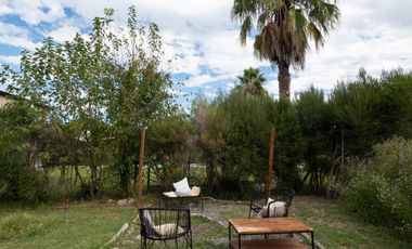 VENTA CASA 5 AMBIENTES - ROBLE JOVEN PILAR