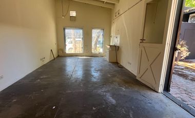 OFICINA MUY LUMINOSA EN MARTINEZ - BOX 1 DE 6