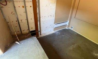 OFICINA MUY LUMINOSA EN MARTINEZ - BOX 3 DE 6