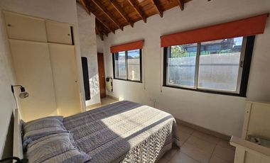 Casa 5 ambientes - Apta crédito - Villa Adelina - Venta