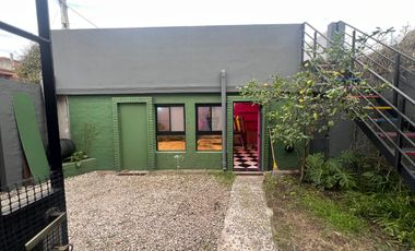 Casa 5 ambientes - Apta crédito - Villa Adelina - Venta