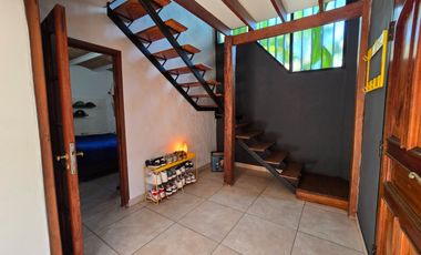 Casa 5 ambientes - Apta crédito - Villa Adelina - Venta