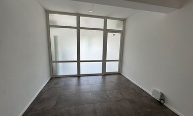 Alquiler dpto.2/3 amb San Isidro  centro uso Profesional con cochera