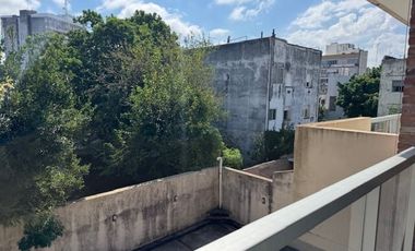 Alquiler dpto.2/3 amb San Isidro  centro uso Profesional con cochera