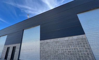 VENTA GALPON ALQUILADO 1825 M2 CUBIERTOS PILAR