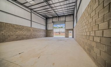 VENTA GALPON ALQUILADO 1825 M2 CUBIERTOS PILAR