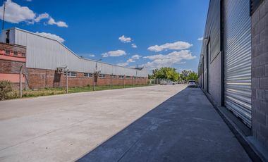 VENTA GALPON ALQUILADO 1825 M2 CUBIERTOS PILAR
