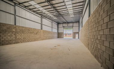 VENTA GALPON ALQUILADO 1825 M2 CUBIERTOS PILAR