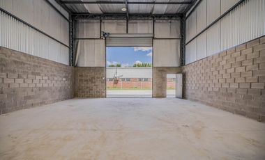 VENTA GALPON ALQUILADO 1825 M2 CUBIERTOS PILAR