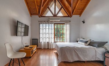 Venta PH tipo casa 5 amb con patio Belgrano R