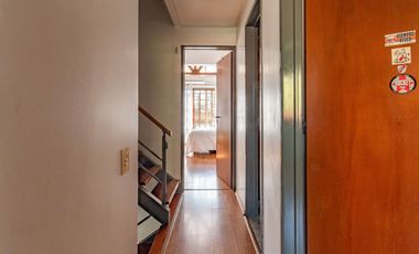 Venta PH tipo casa 5 amb con patio Belgrano R