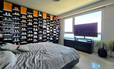 VENTA DEPTO 2 AMB TORRES DEL YACHT AMOBLADO COCHERA