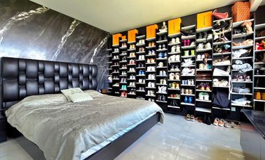 VENTA DEPTO 2 AMB TORRES DEL YACHT AMOBLADO COCHERA