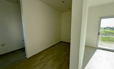 CASA A LA LAGUNA EN SANTA CLARA AL SUR | DISEÑO + VISTA ABIERTA