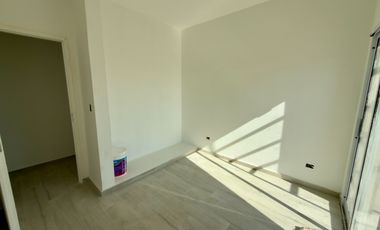 CASA A LA LAGUNA EN SANTA CLARA AL SUR | DISEÑO + VISTA ABIERTA