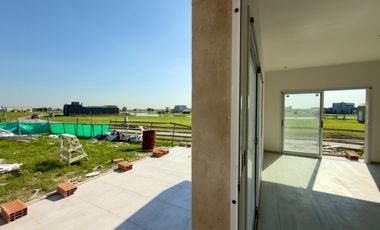 CASA A LA LAGUNA EN SANTA CLARA AL SUR | DISEÑO + VISTA ABIERTA
