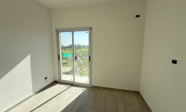 CASA A LA LAGUNA EN SANTA CLARA AL SUR | DISEÑO + VISTA ABIERTA