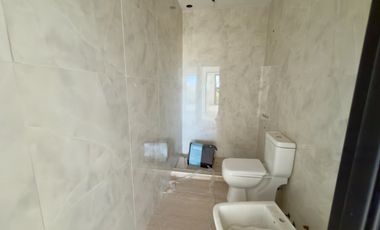 CASA A ESTRENAR EN LA ALAMEDA | 4 AMB + PISCINA + LOTE 700 m²
