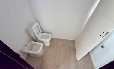 VENTA CASA 4 AMBIENTES EN BARRIO LA ALAMEDA