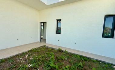 CASA A ESTRENAR EN LA ALAMEDA | 4 AMB + PISCINA + LOTE 700 m²