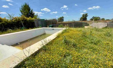 VENTA CASA 4 AMBIENTES EN BARRIO LA ALAMEDA
