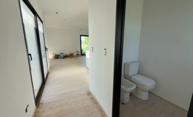 CASA A ESTRENAR EN LA ALAMEDA | 4 AMB + PISCINA + LOTE 700 m²