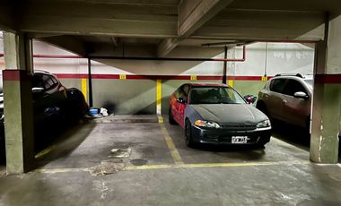 VENTA COCHERA EN CABALLITO EXCELENTE UBICACION