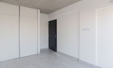 VENTA 4 amb. con terraza propia de 143m2 y cochera