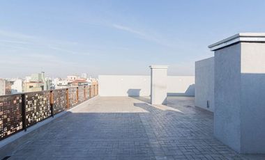 VENTA 4 amb. con terraza propia de 143m2 y cochera