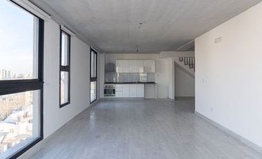 VENTA 4 amb. con terraza propia de 143m2 y cochera