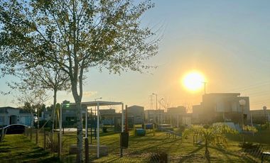 VENTA TERRENO BARRIO LAGUNA AZUL ETAPA 1