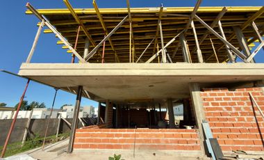 CASA EN CONSTRUCCIÓN EN LA ALAMEDA | 5 AMB + PISCINA + FINANCIACIÓN