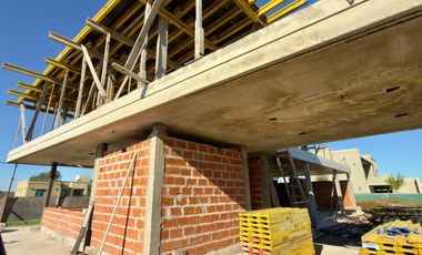 CASA EN CONSTRUCCIÓN EN LA ALAMEDA | 5 AMB + PISCINA + FINANCIACIÓN