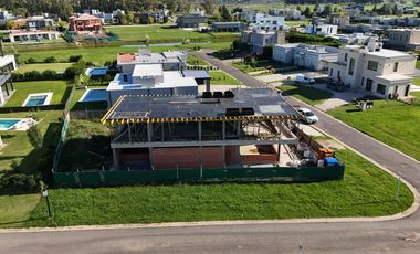 CASA EN CONSTRUCCIÓN EN LA ALAMEDA | 5 AMB + PISCINA + FINANCIACIÓN