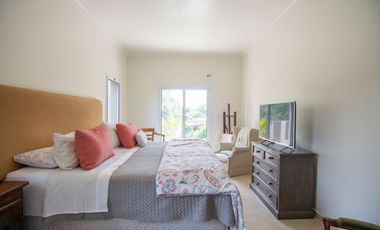 VENTA casa 4 ambientes en Barrio LOS POTRILLOS