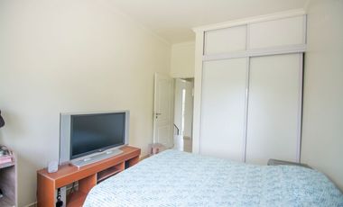 VENTA casa 4 ambientes en Barrio LOS POTRILLOS