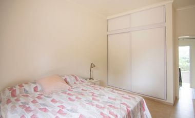 VENTA casa 4 ambientes en Barrio LOS POTRILLOS