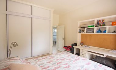 VENTA casa 4 ambientes en Barrio LOS POTRILLOS