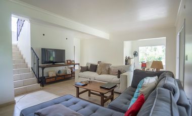 VENTA casa 4 ambientes en Barrio LOS POTRILLOS