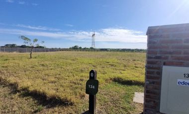 VENTA LOTE 1922m2 en LAGUNA - Estancias del Pilar