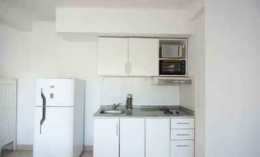 Alquiler Monoambiente con terraza propia