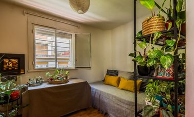 VENTA PH en ALMAGRO con 5 AMBIENTES y TERRAZA