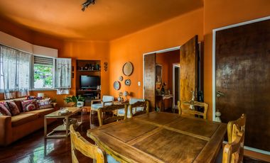 VENTA PH en ALMAGRO con 5 AMBIENTES y TERRAZA