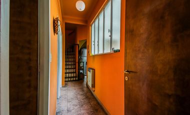 VENTA PH en ALMAGRO con 5 AMBIENTES y TERRAZA