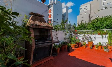 VENTA PH en ALMAGRO con 5 AMBIENTES y TERRAZA