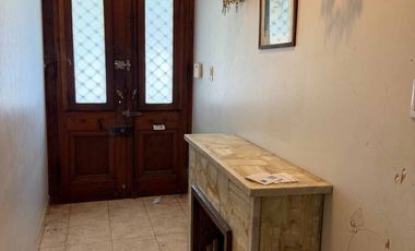 Casa 3 amb a refaccionar con salida a 2 calles