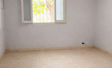 Casa 3 amb a refaccionar con salida a 2 calles