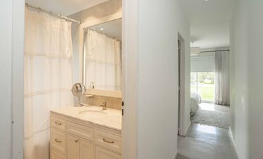 Venta casa 5 amb interno Santa Clara Villanueva