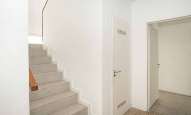 Venta casa 5 amb interno Santa Clara Villanueva